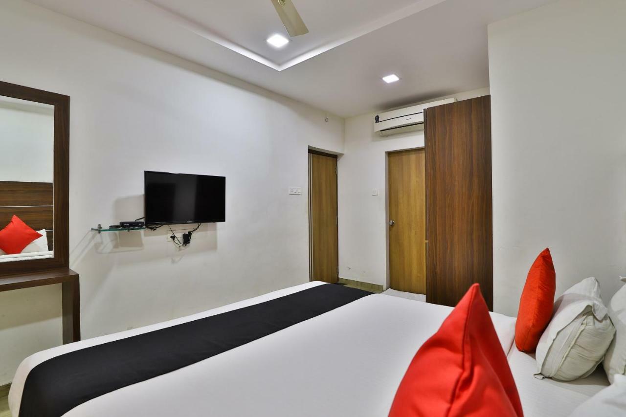 Banyan Paradise Resort Vadodara Exteriör bild